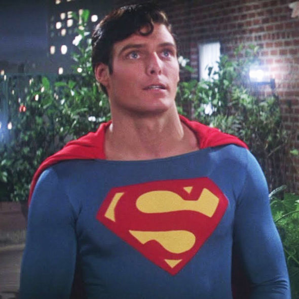 Christopher Reeve Superman vs FOX Apocalypse - Battles - Comic Vine