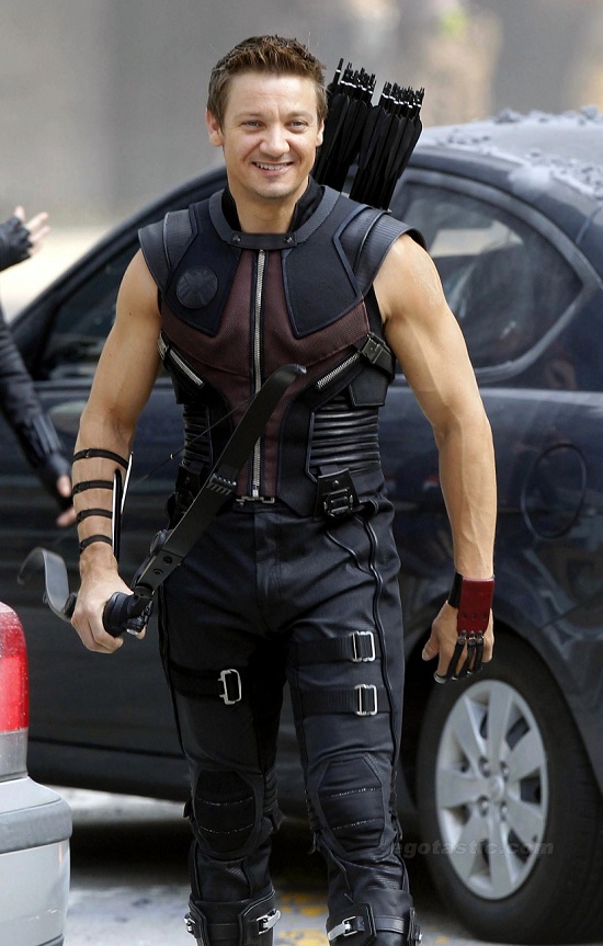 Avengers: Age of Ultron - Hawkeye Should Have Died, Not Quicksilver