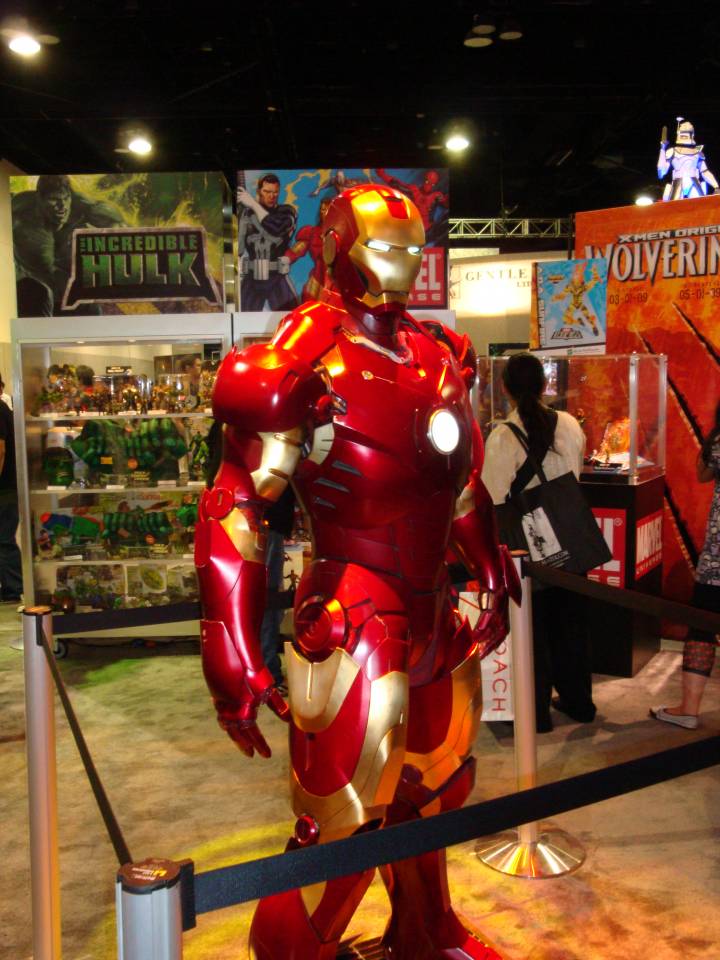 Iron Man statue at the Marvel booth