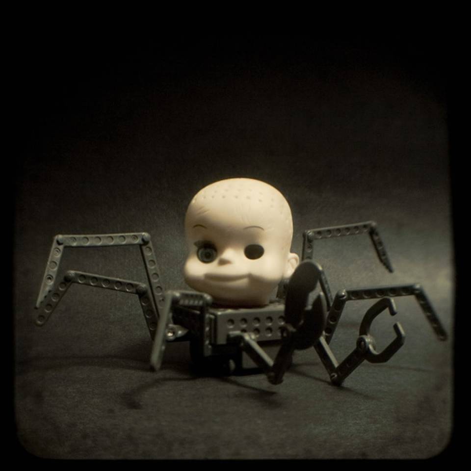 Scary toy
