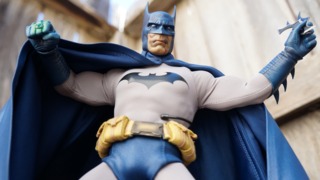 Awesome Toy Picks: Batman Sixth Scale Figure by Sideshow Collectibles