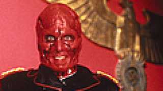 Hugo Weaving is the Red Skull?